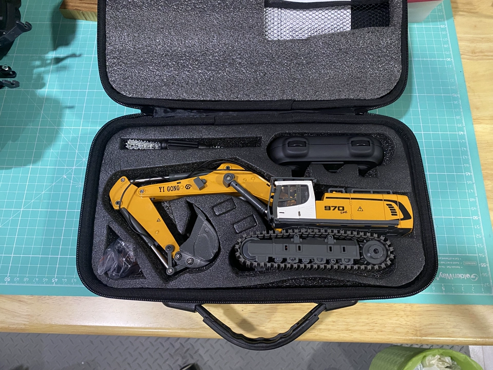 Modello di Escavatore T14R 1:5 - Home Automation Tutorial recensione e prezzo