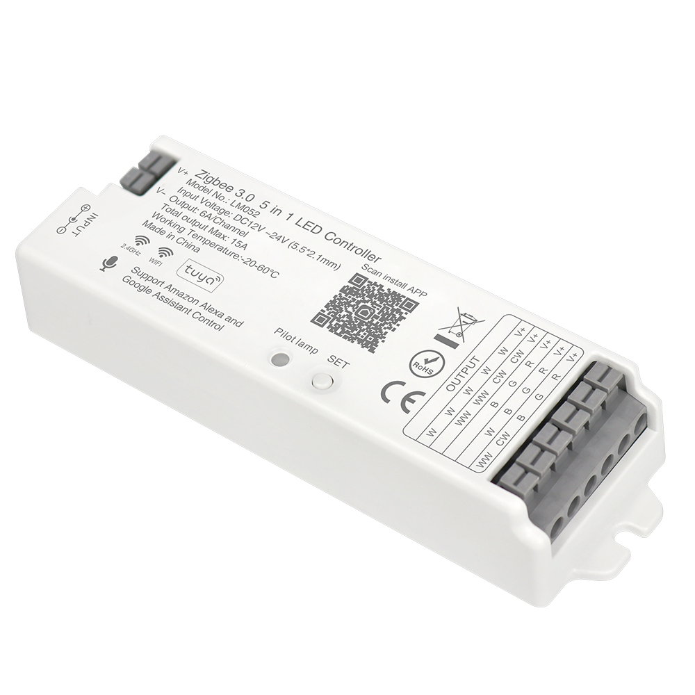 Controller LED 5-in-1 LM052 Tu - Zigbee Coordinator Stick recensione e prezzo